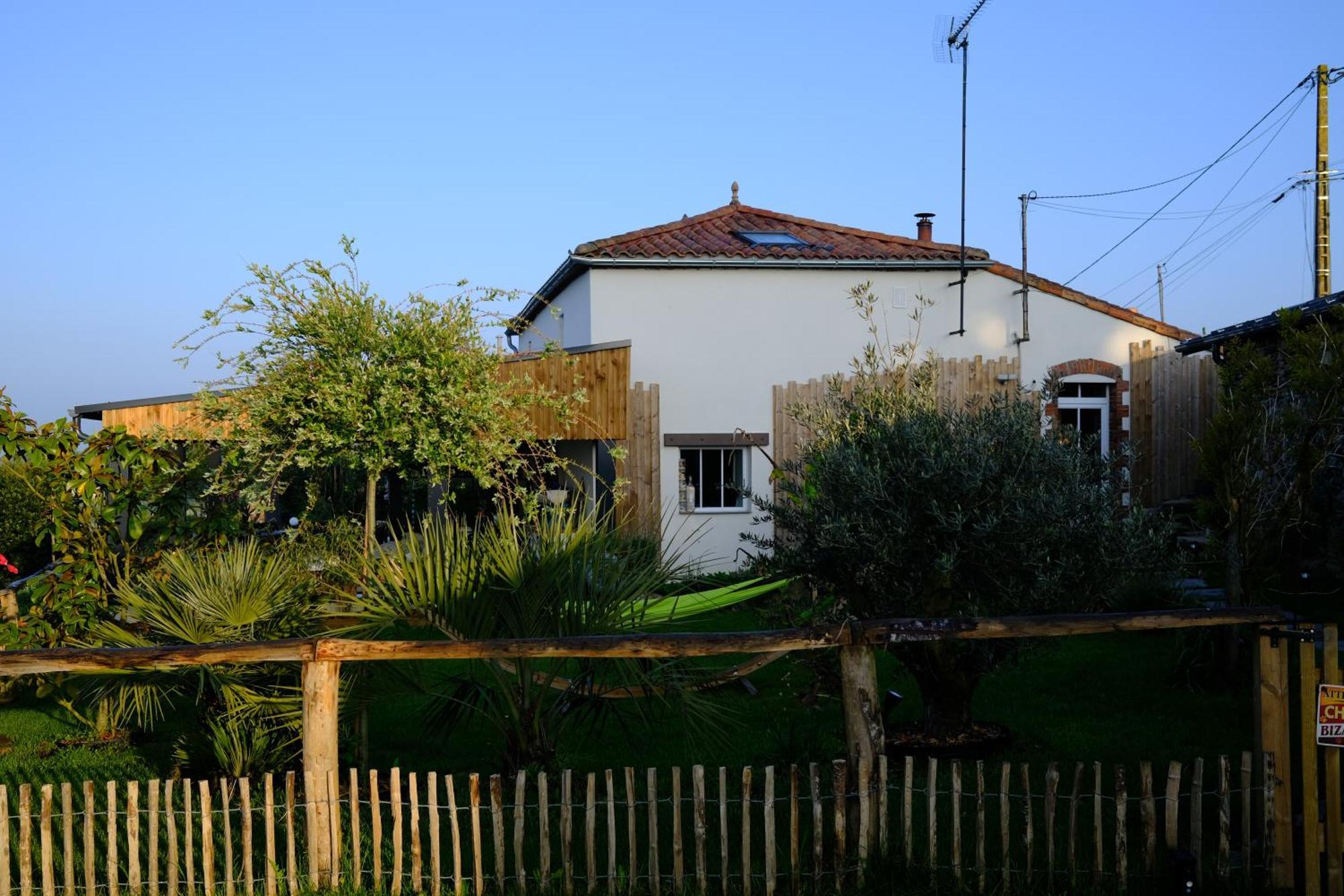 Les Chambres De La Forge Des Collines Les Herbiers Exterior photo